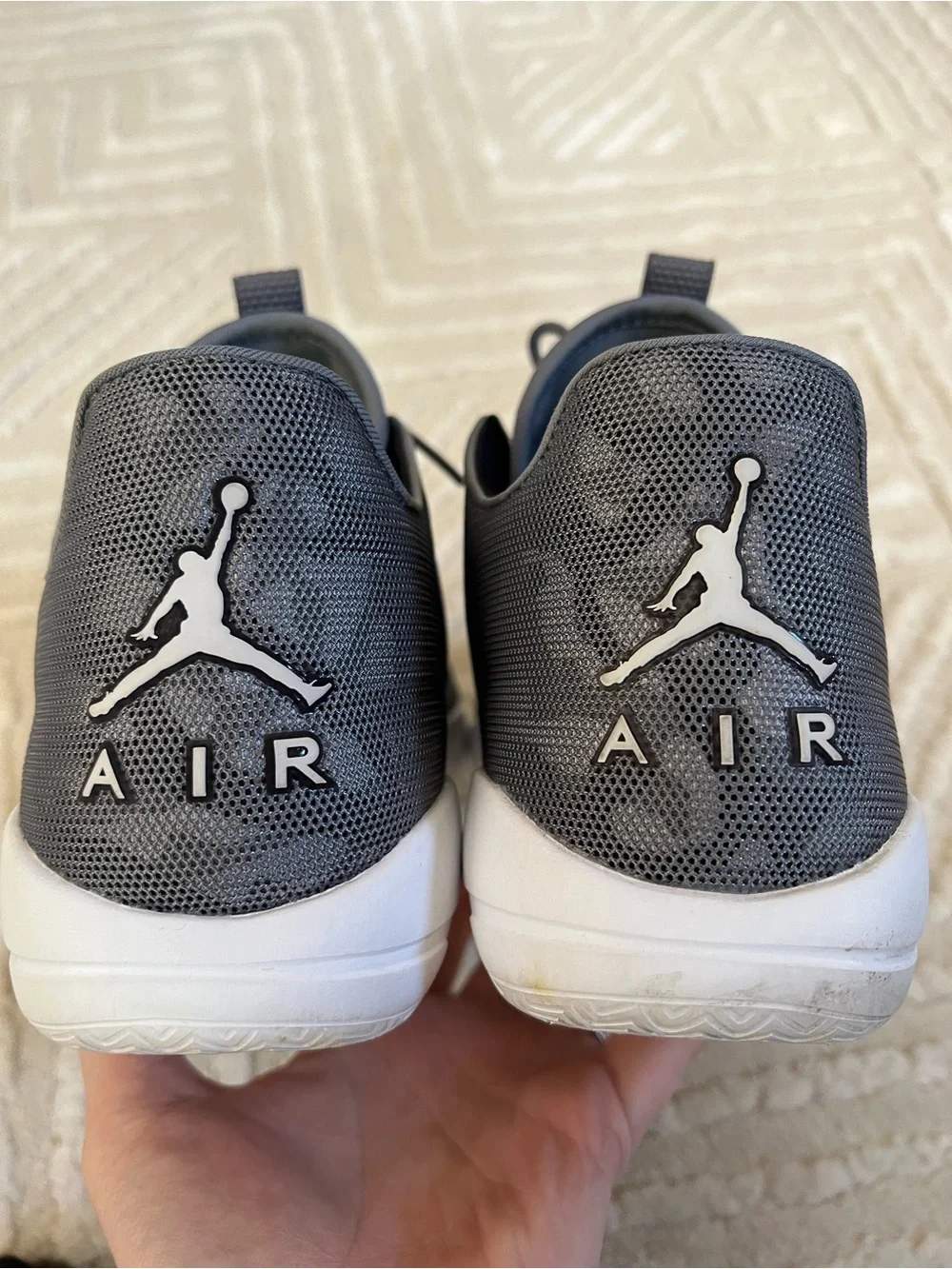 Nike Air Jordan Eclipse Men’s Size 9.5 Grey & White Mesh Sneakers 724010-005